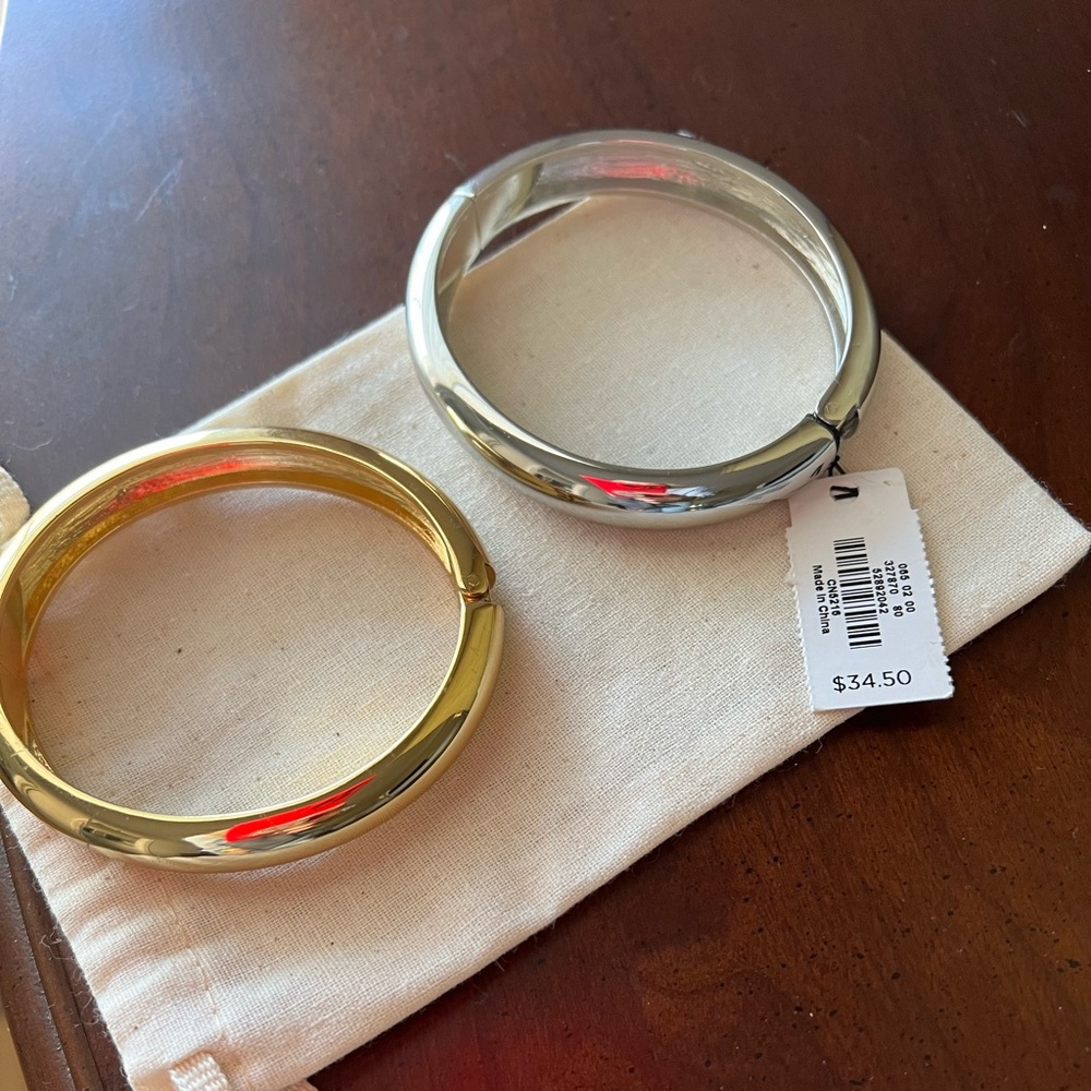 Talbots women’s bangles